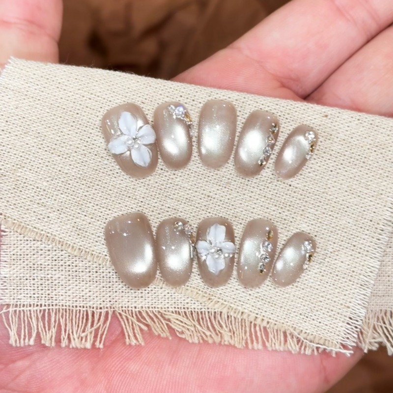 Nail Art Cat Eye Simple - Handmade Press On Nails 3D Cat