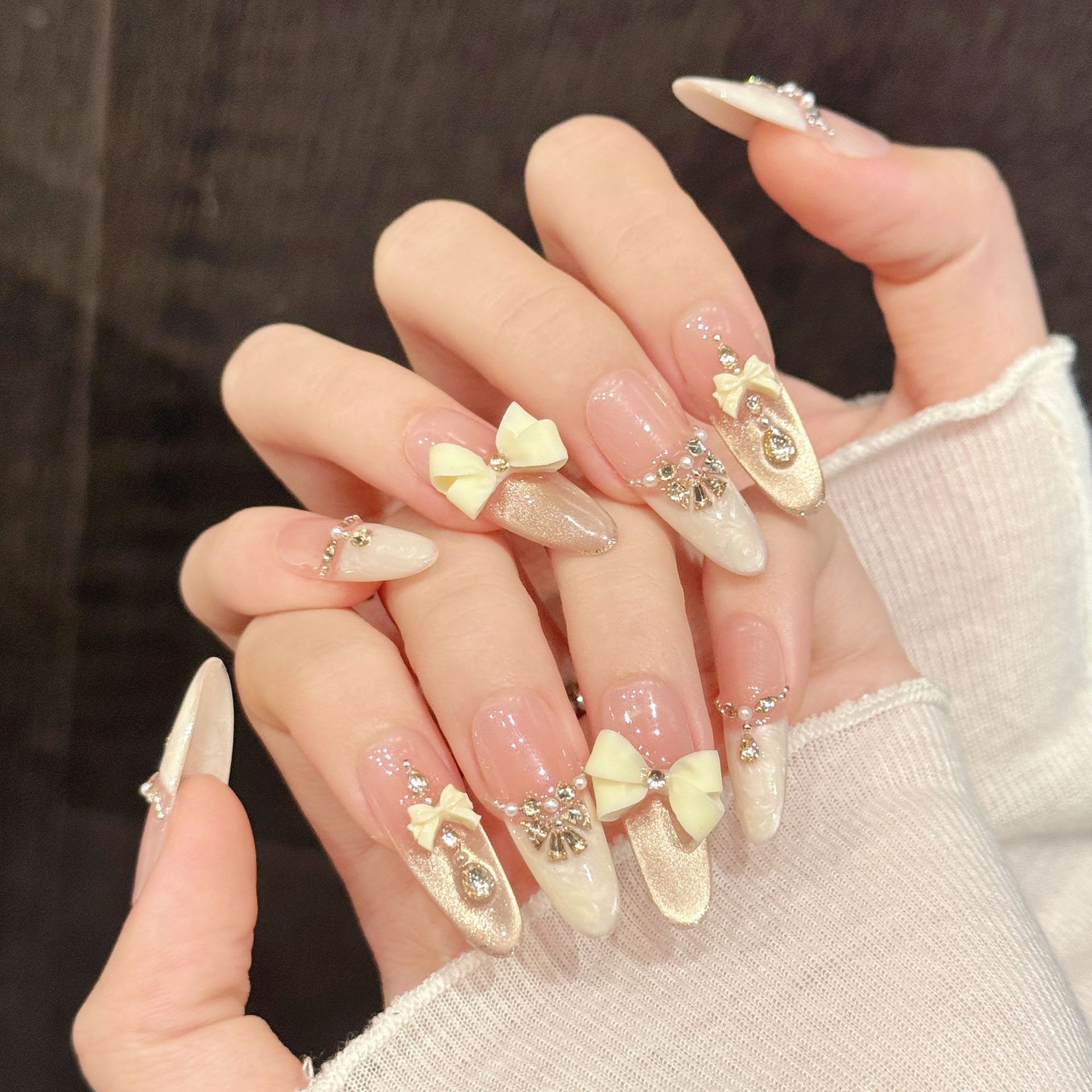 Nail Art Fake - 10pcs Handmade Press On Nails Light