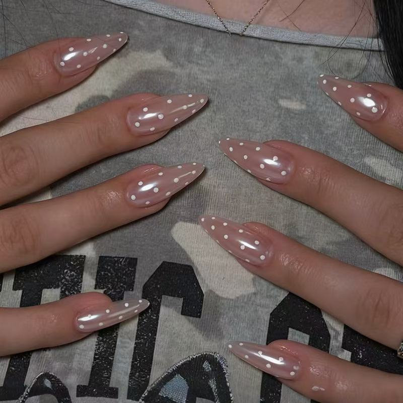 24PCS Shiny nude white polka d - Nail Art Simple Elegant recension och pris